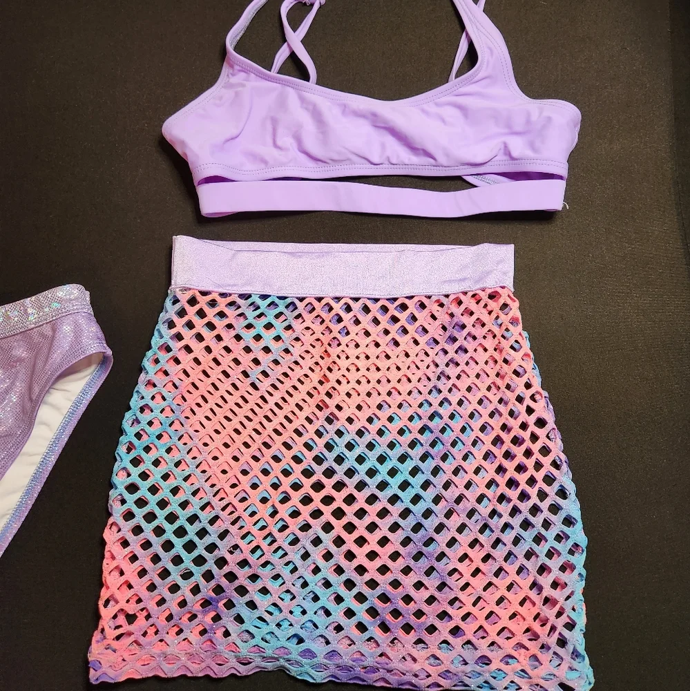 IHeartRaves outfit - Picture 1 of 1